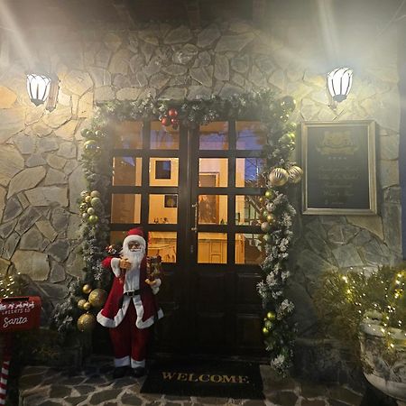 Hotel Boutique Vila Lakastel سِنايا المظهر الخارجي الصورة