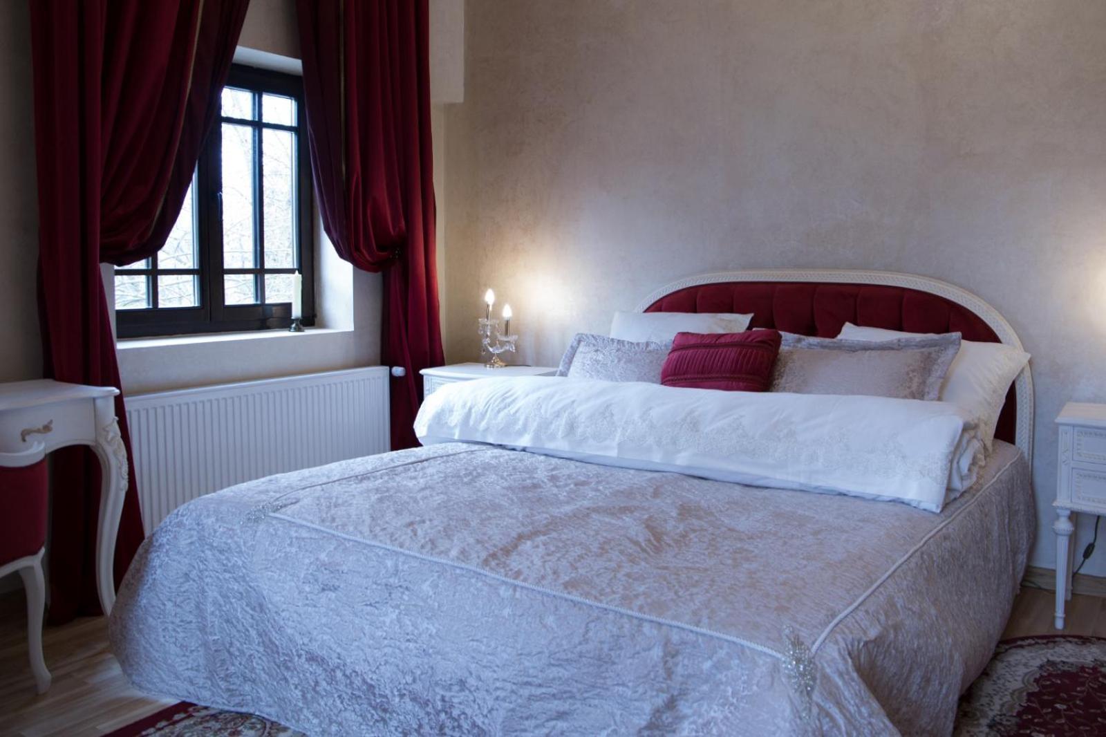 Hotel Boutique Vila Lakastel سِنايا المظهر الخارجي الصورة