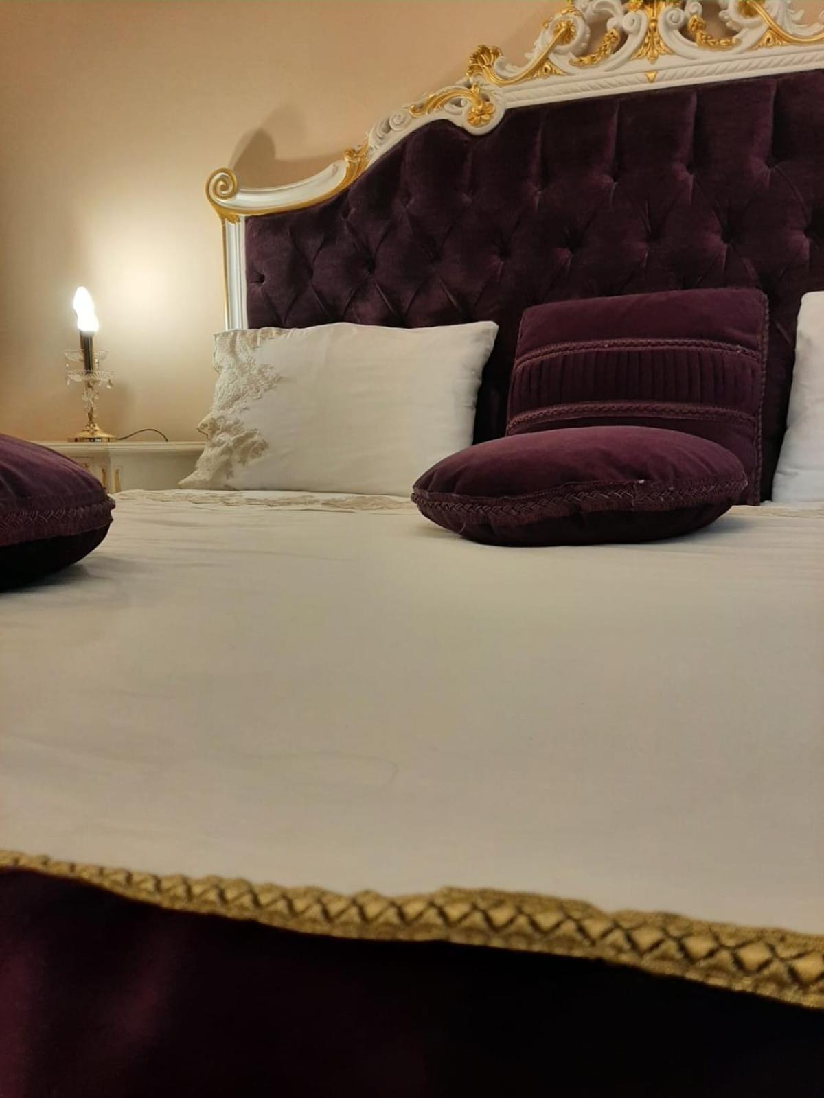 Hotel Boutique Vila Lakastel سِنايا المظهر الخارجي الصورة
