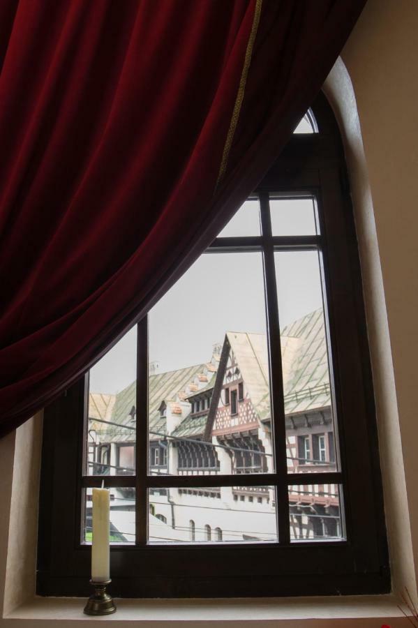 Hotel Boutique Vila Lakastel سِنايا المظهر الخارجي الصورة