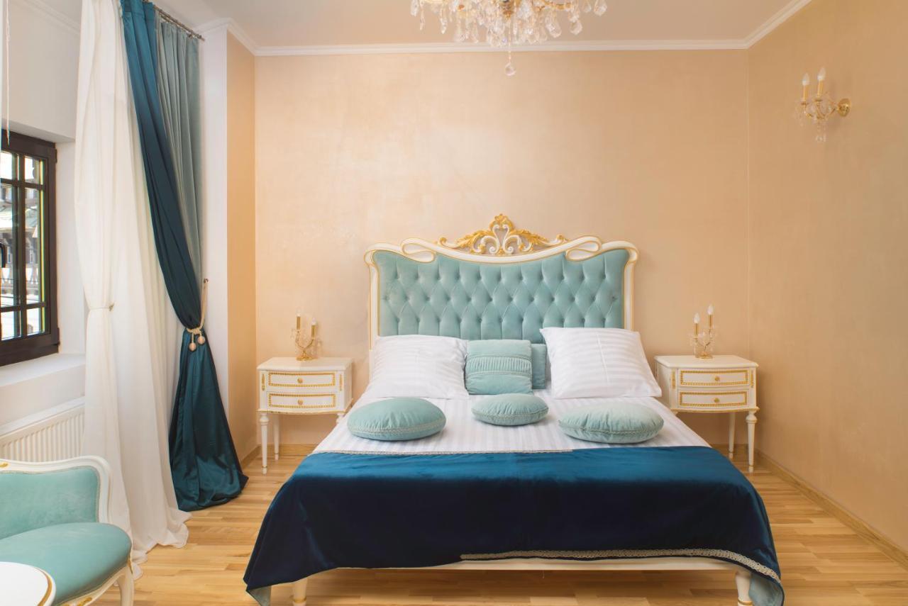 Hotel Boutique Vila Lakastel سِنايا المظهر الخارجي الصورة