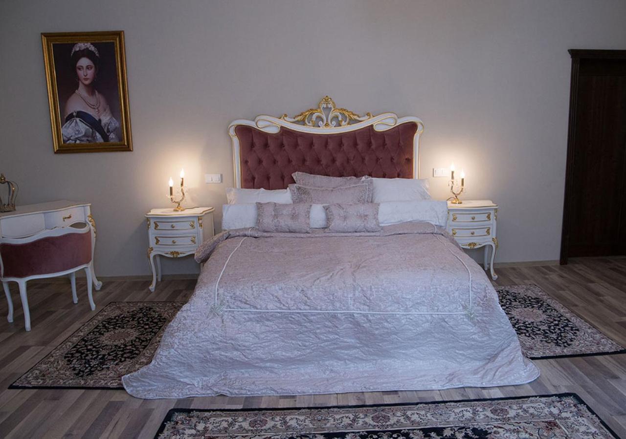 Hotel Boutique Vila Lakastel سِنايا المظهر الخارجي الصورة