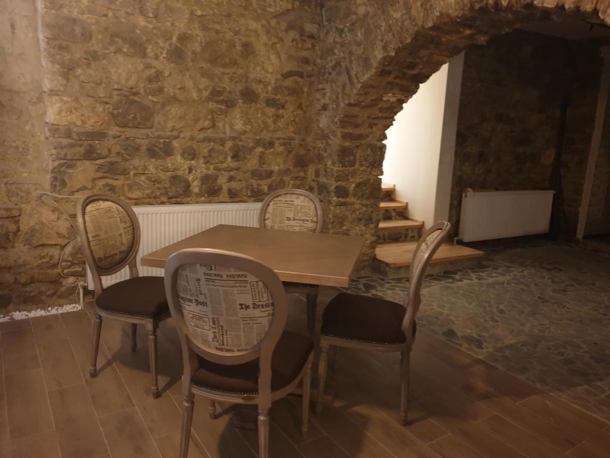 Hotel Boutique Vila Lakastel سِنايا المظهر الخارجي الصورة